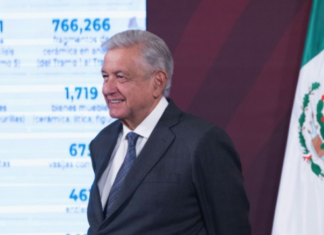 Presidente AMLO celebra fortaleza del peso y recaudación tributaria en enero