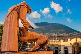 Ahuacatlán, un municipio sin futuro económico