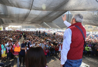 Bedolla entrega fertilizante gratuito en apoyo a 3 mil 700 productores del Oriente Michoacano