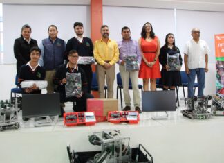 Equipa Cecytem a representantes de Michoacán para mundial de robótica