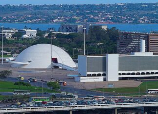 Brasil debe poner fin al uso de la fuerza excesiva y Colombia redoblar esfuerzos para erradicar la violencia
