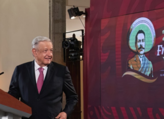 Presidente AMLO envía carta a SCJN y cuestiona sueldos elevados de ministros