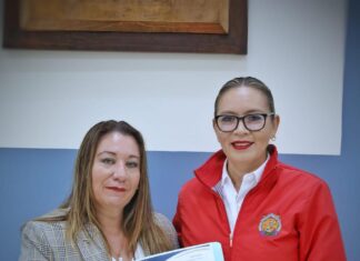 Asume Ana Delia Quintero la Contraloría de la UMSNH