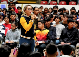La Universidad Michoacana transformará la vida de ustedes y de sus familias: Rectora