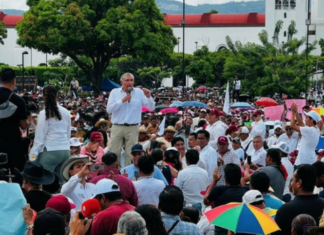 Adán Augusto defiende Libros de Texto Gratuito y aseguró que su contenido no es comunista
