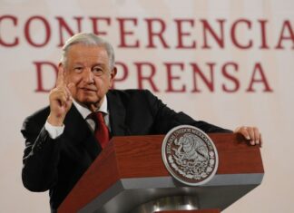 Todavía hay el riesgo del fascismo del uso de la fuerza bruta para imponerse, los golpes de estado, las intervenciones militares: Presidente AMLO