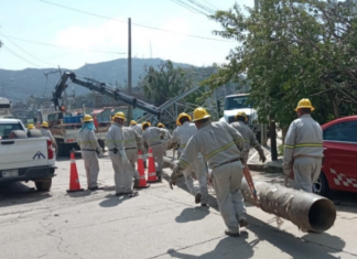 CFE ajustó a 513 mil 524 el número de usuarios afectados en el suministro de energía por el impacto del huracán Otis en Guerrero