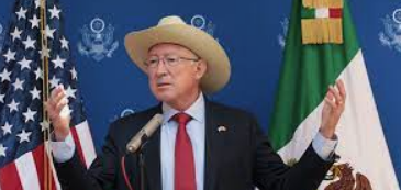 Ken Salazar, confirmó que es un caso cerrado el tema del presunto financiamiento que habría recibido la campaña del presidente AMLO en 2006