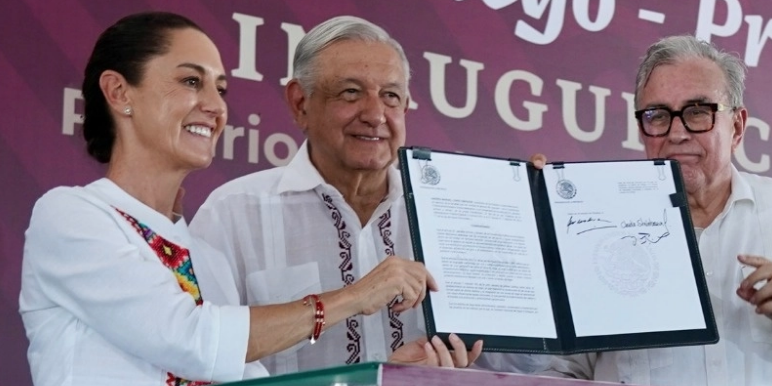 AMLO y Sheinbaum dan respaldo a Rocha Moya