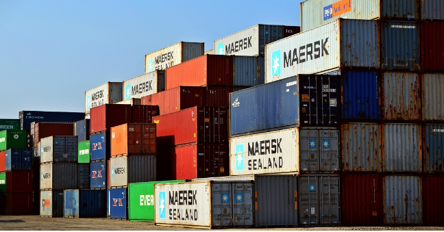 Presidenta Sheinbaum propone aumentar aranceles a más de mil productos importados