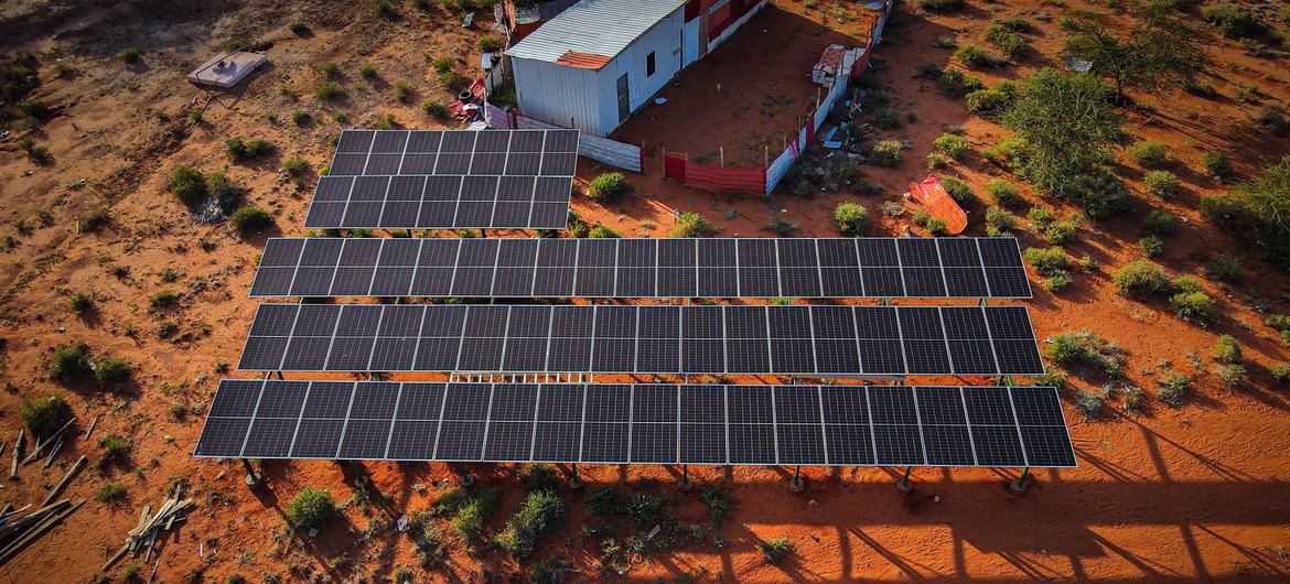 El sol y el viento superan al carbón y cubren el 100% del aumento de la demanda de electricidad en el primer trimestre de 2025