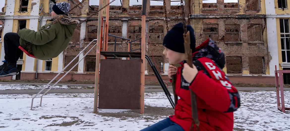 Ucrania sufre nuevos y masivos ataques aéreos rusos durante la noche