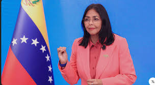 Quién es Delcy Rodríguez? mujer que encabezará la transición inicial, en Venezuela