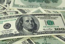 El tipo de cambio de dólar a pesos mexicanos cotiza en $17.6689 pesos por unidad en el mercado spot, este viernes