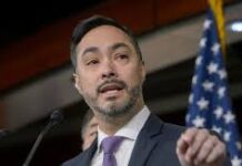 Legisladores demócratas presentan a la cámara baja un proyecto de ley para impedir una guerra no autorizada en México