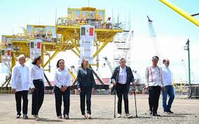 Sheinbaum reivindica soberanía energética; Cuauhtémoc Cárdenas presidirá  comisión de Pemex